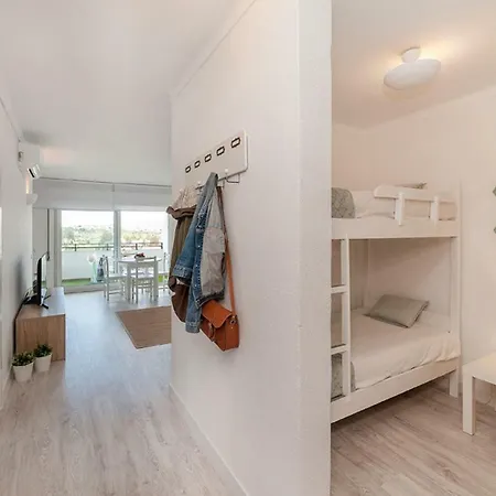 Lovelystay - White House Loft - Vau *